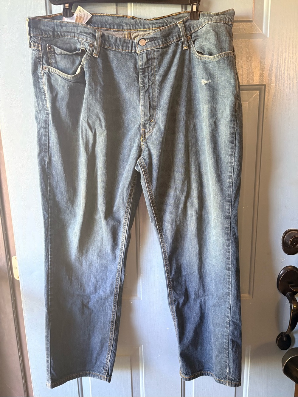 Levi's Men’s Relaxed Light Blue Denim Jeans
